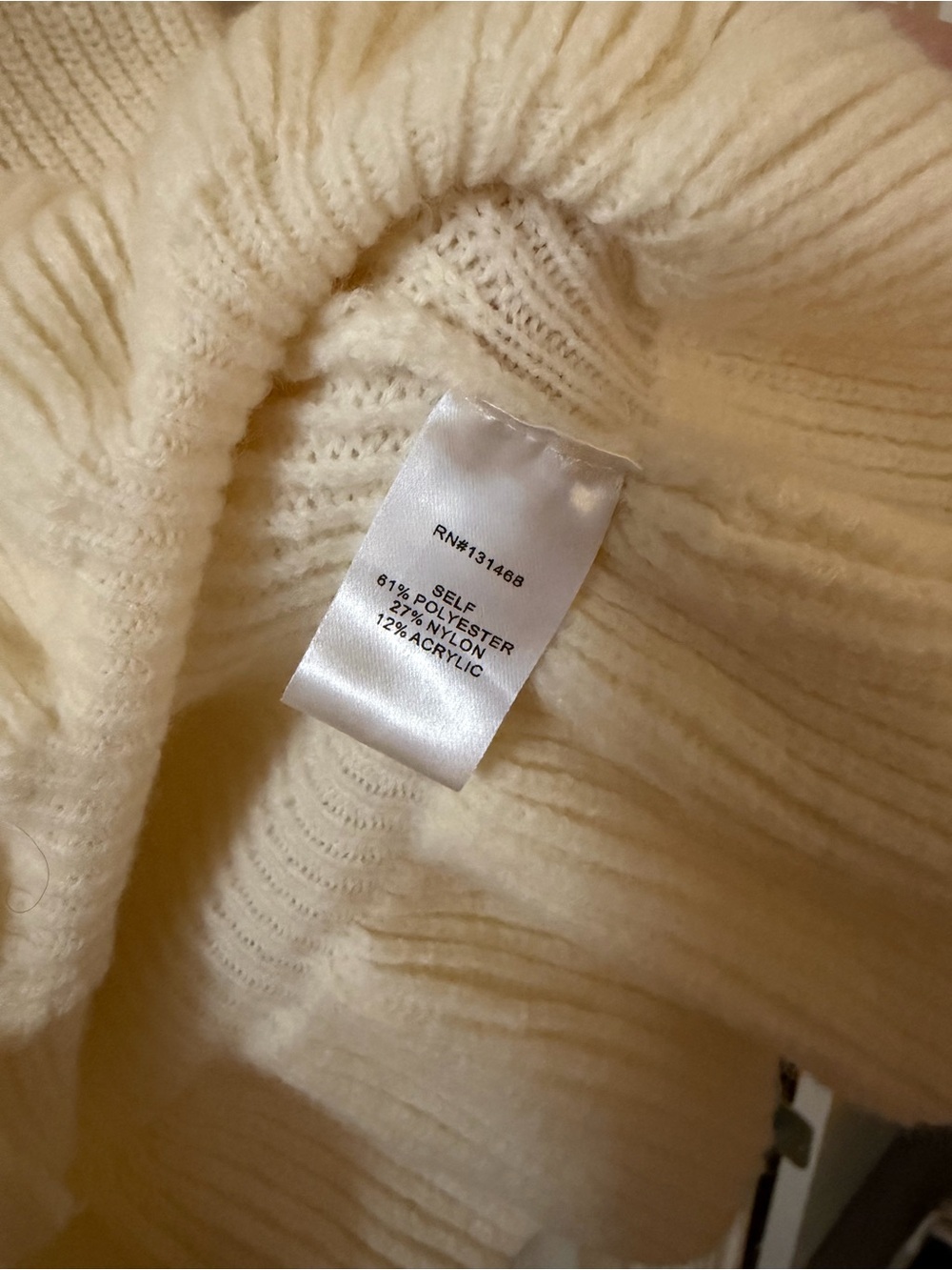 Fate Cream Ruffle-Trim V-Neck Cardigan - Picture 4 of 6
